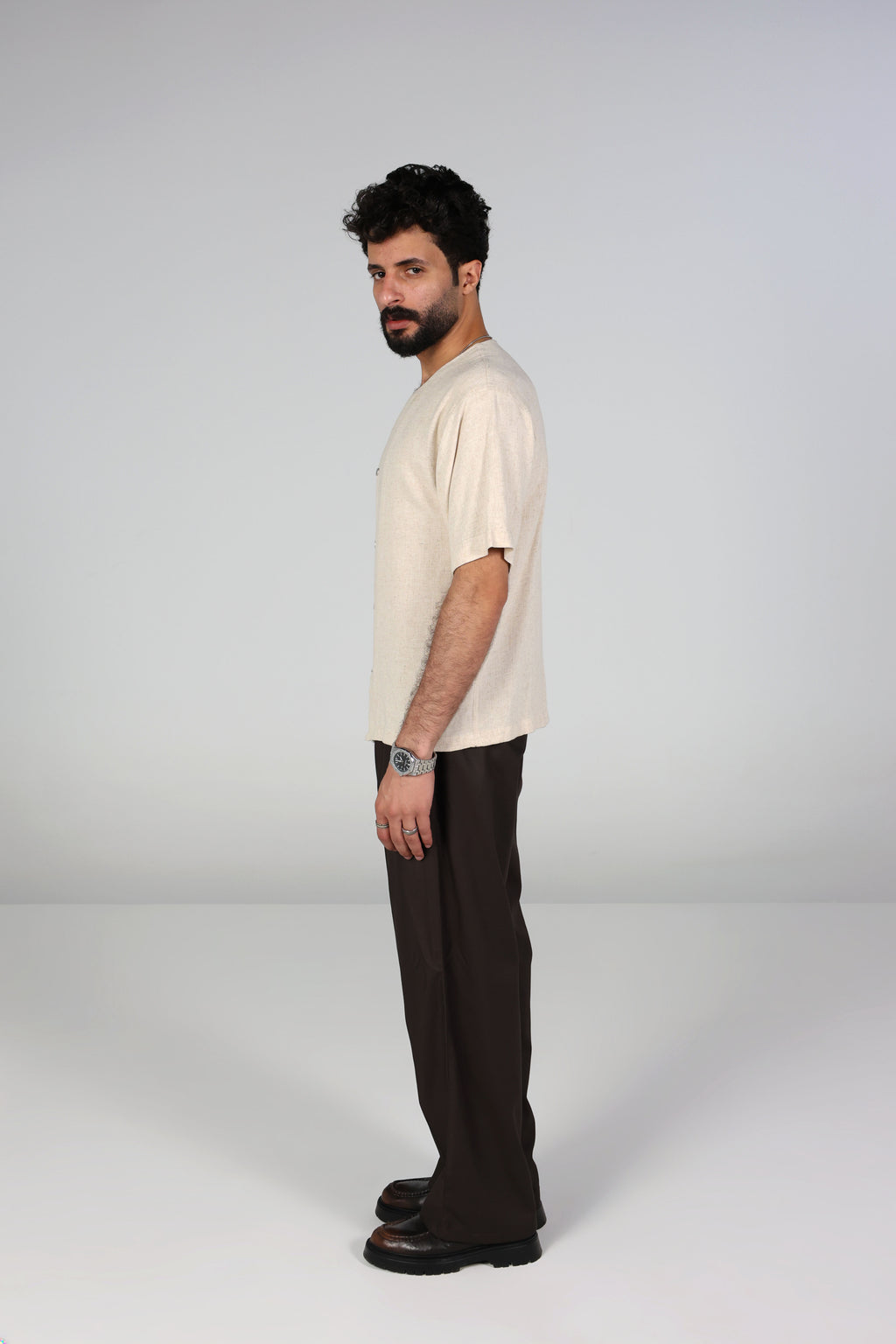 Beige linen shirt with short sleeves